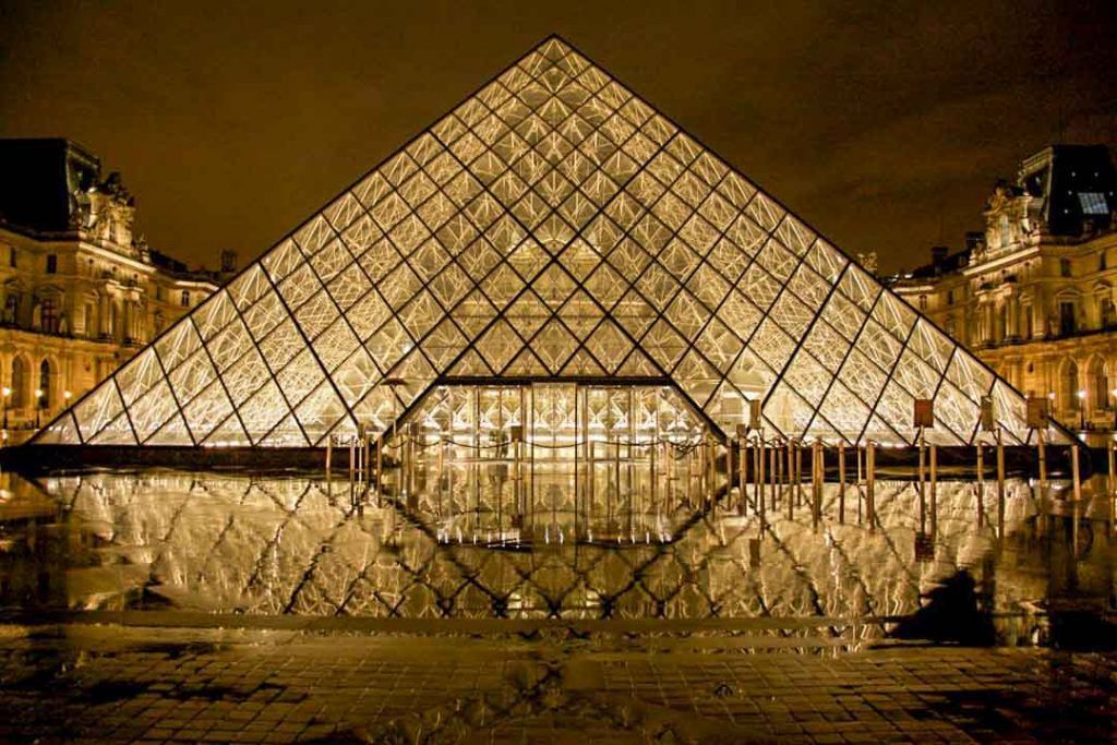 entrar-al-museo-del-Louvre-sin-colas