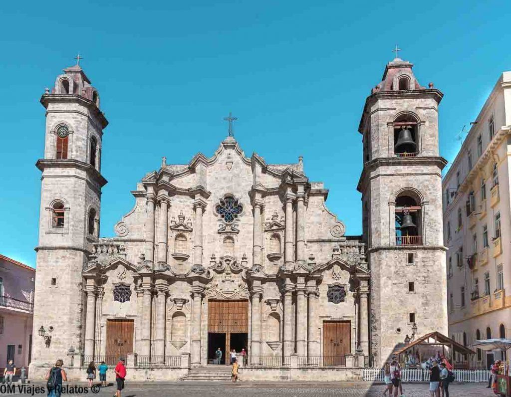 que-ver-en-La-Habana-en-2-días-plazas-calles