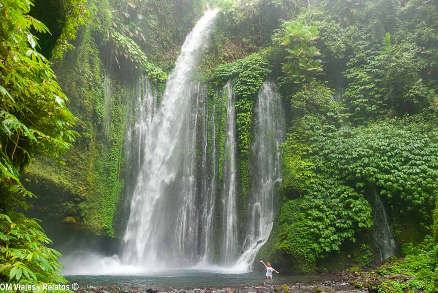 Una servidora en Lombok, una isla de Indonesia imprescindible.