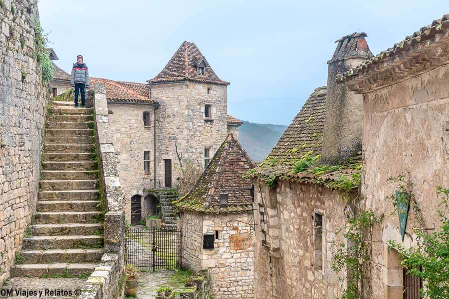 Foto de mi hijo durante nuestro viaje a Saint Cirq Lapopie