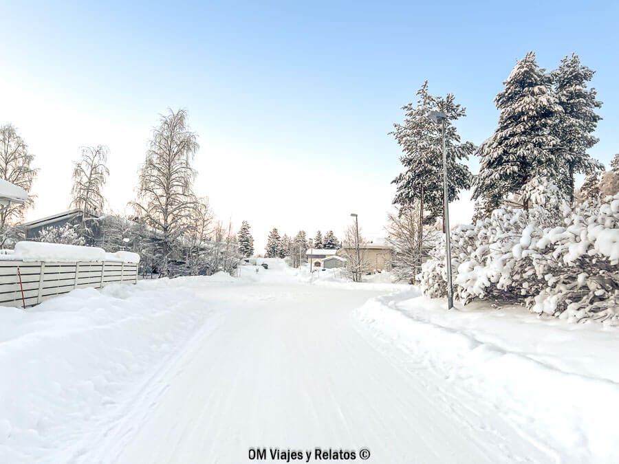 carreteras-en-invierno-en-Laponia-Finlandia
