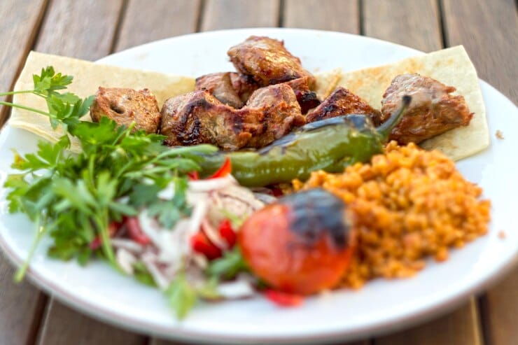 restaurantes-baratos-donde-comer-en-Estambul