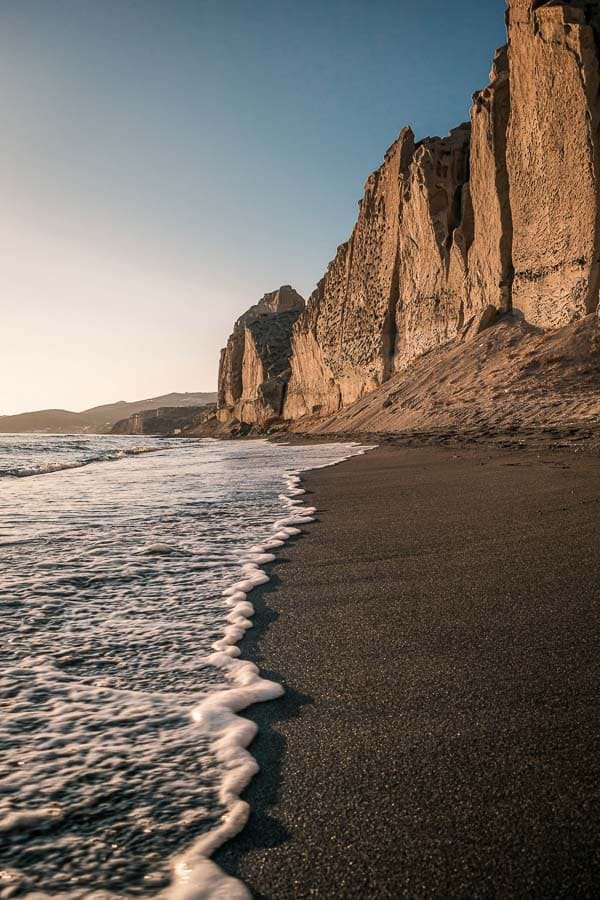 las-mejores-playas-en-Santorini-Eros