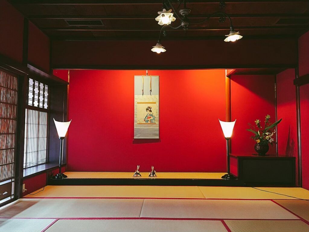 Casa de té tradicional en el barrio histórico de Kanazawa, parada imprescindible que ver en Kanazawa en 1 día