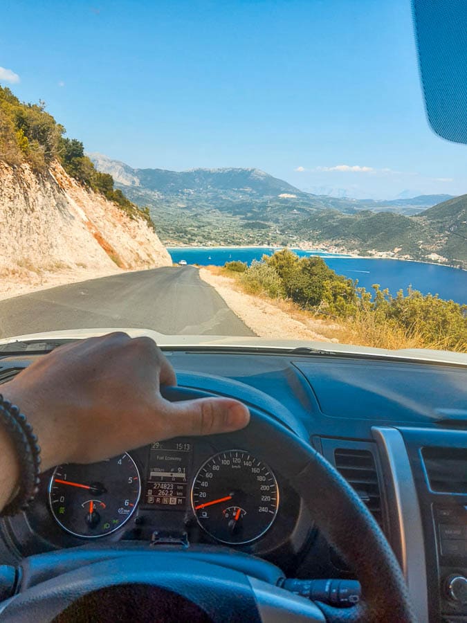 Milos-rent-a-car-barato