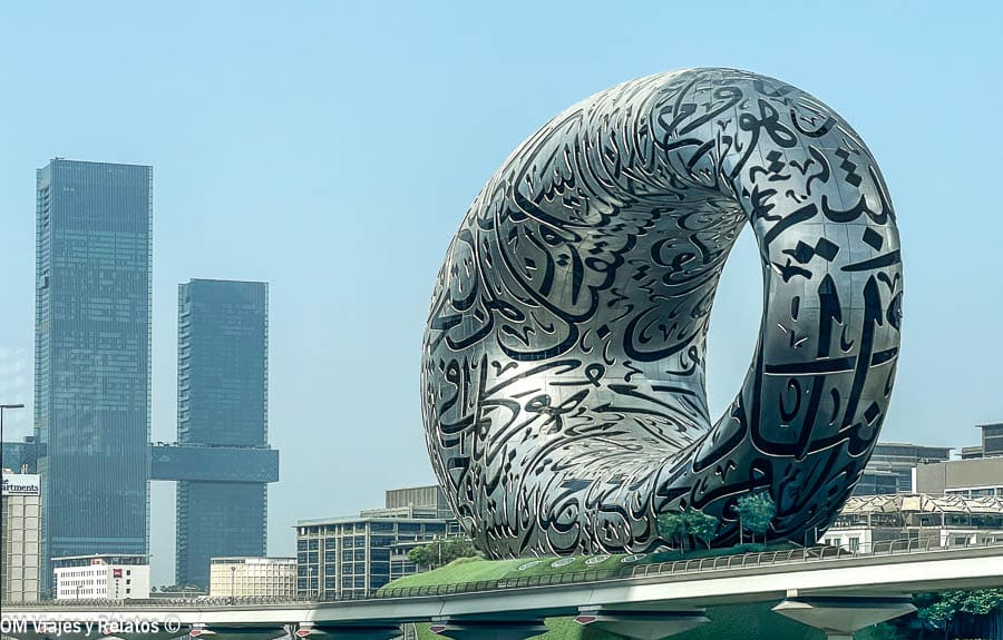 donde-reservar-un-coche-de-alquiler-en-Dubai
