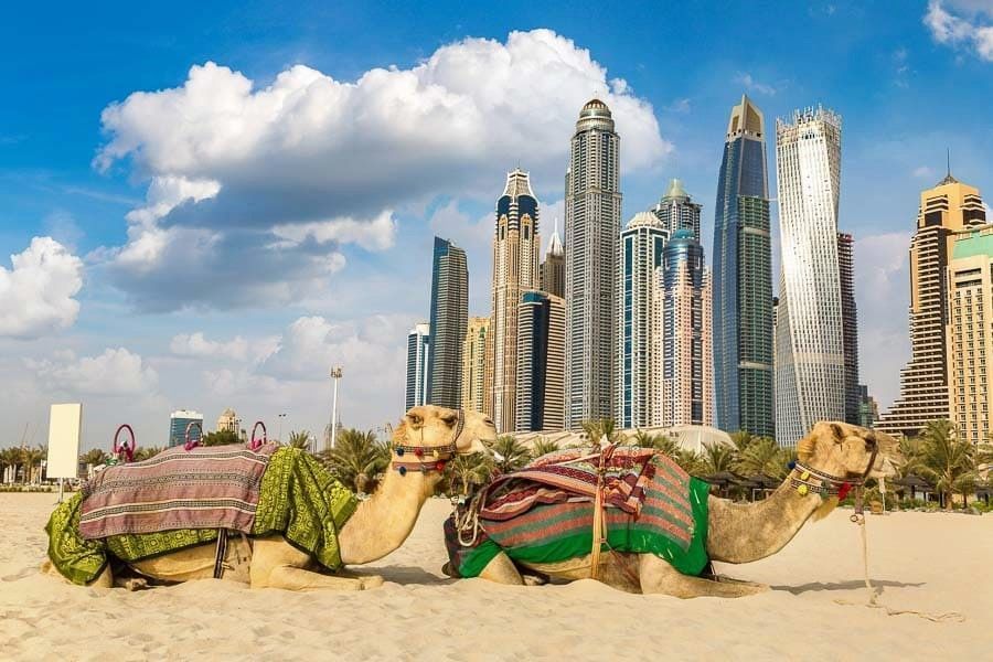 Típicas playas de Dubai