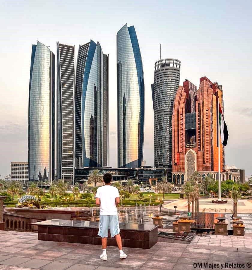 7-dias-en-Dubai-excursion-en-los-alrededores-de-Dubai-Abu-Dhabi