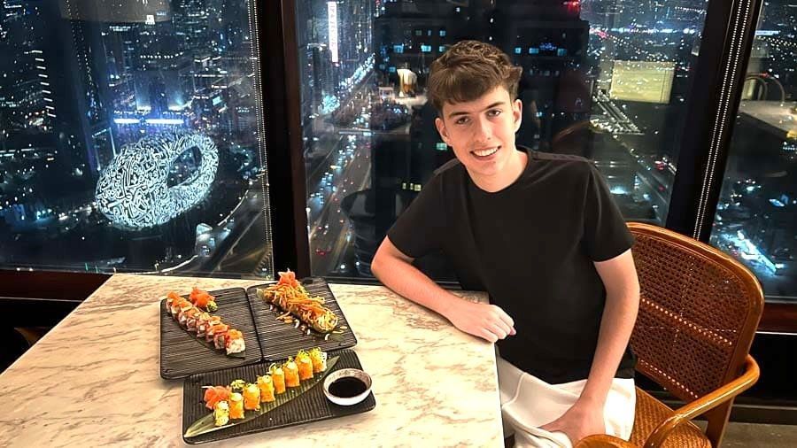 restaurantes con vistas donde comer en Dubai