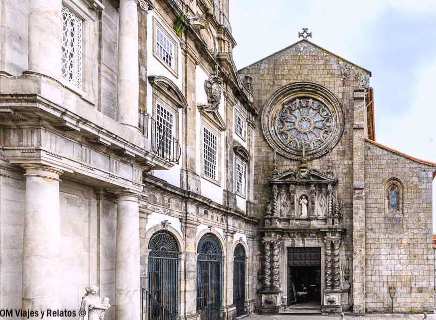 Fachada de la Iglesia de San Francisco de Oporto con gran rosetón y portada barroca, un imprescindible que ver en Oporto en 2 días.