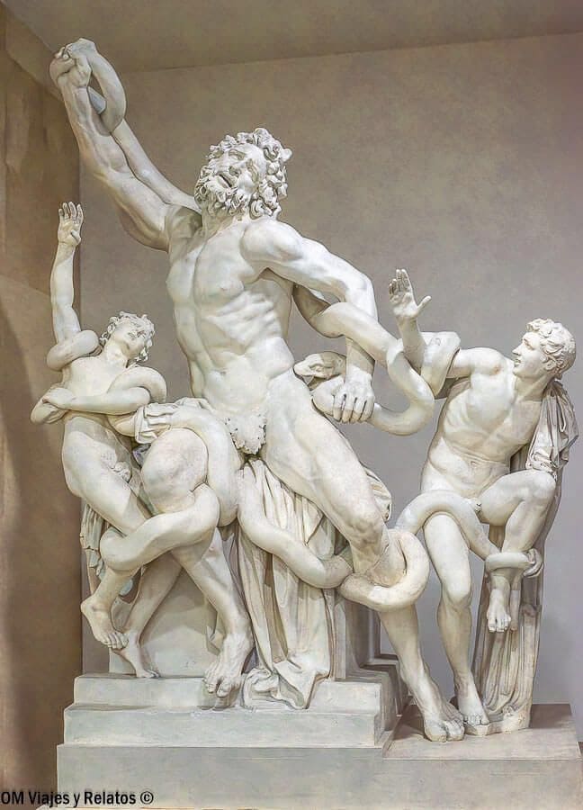 Escultura del Laocoonte y sus hijos en los Museos Vaticanos, una visita imprescindible en que ver en Roma en 4 dias.