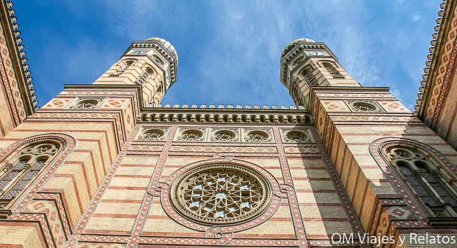 Gran Sinagoga de Budapest, una visita imprescindible sobre que ver en Budapest en 3 días.