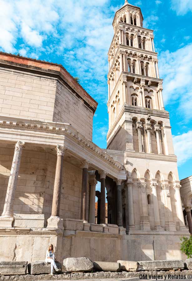 Campanario de la Catedral de Split, uno de los monumentos más impresionantes para visitar en Croacia en 7 días.