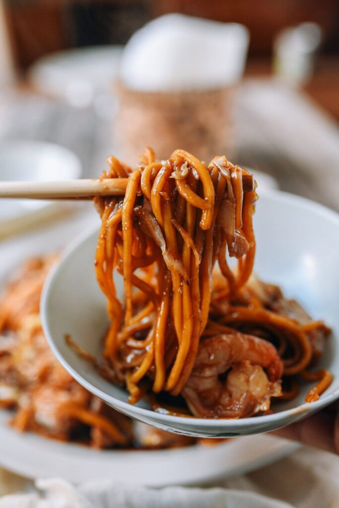 Sitios donde comer street food en Kuala Lumpur: Hokien Mee