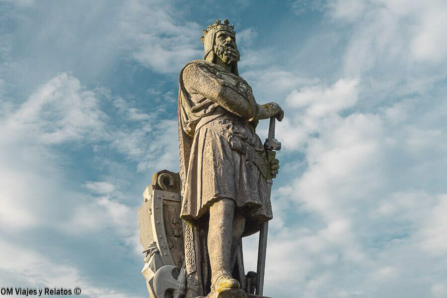 Estatua de Robert the Bruce en Escocia, uno de los personajes históricos más importantes que descubrir al ver Escocia en 7 días.