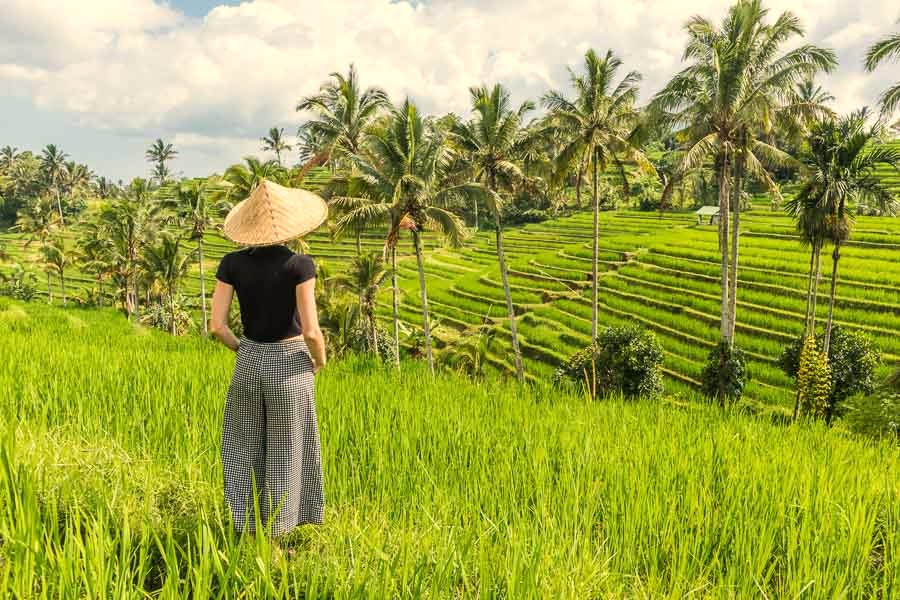 requisitos para viajar a Indonesia desde España