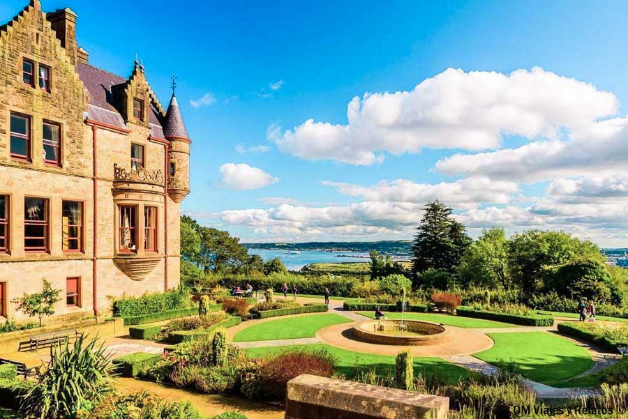 Belfast Castle y sus jardines durante nuestra ruta por Irlanda en 7 días
