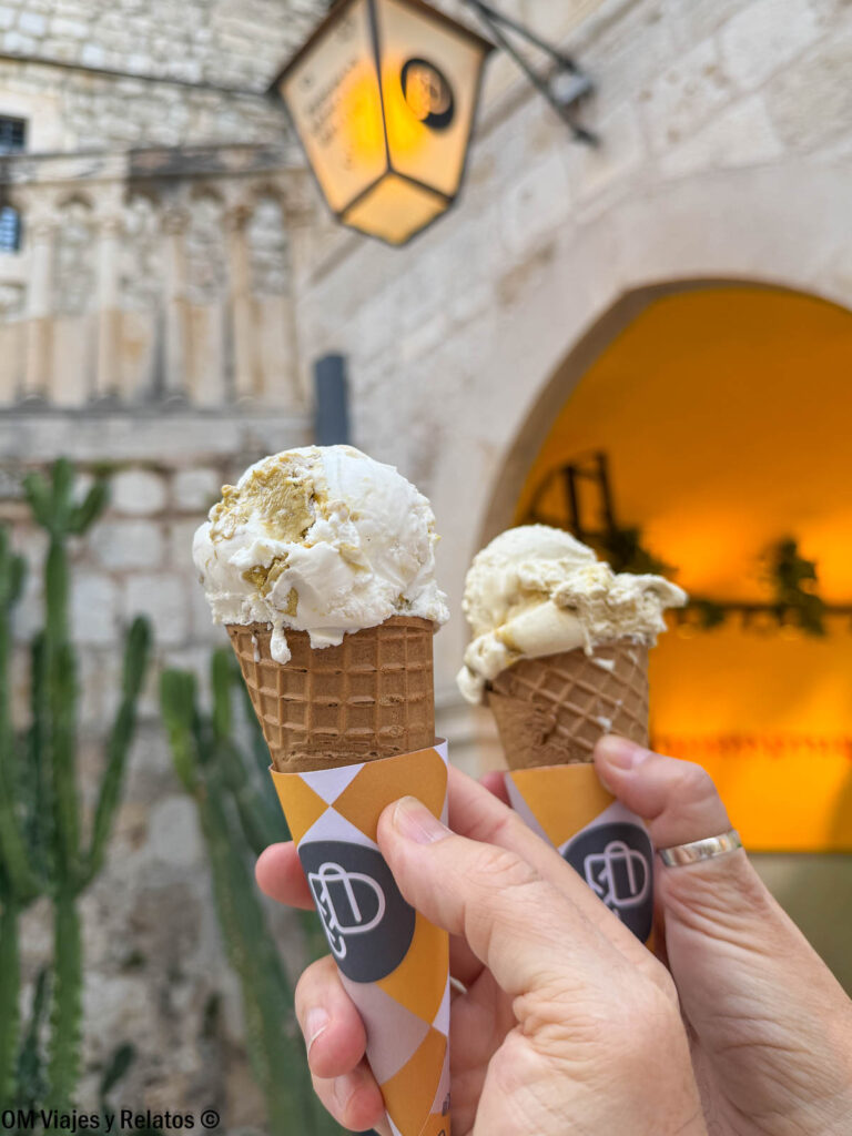 Helados artesanales durante nuestra visita a Dubrovnik
